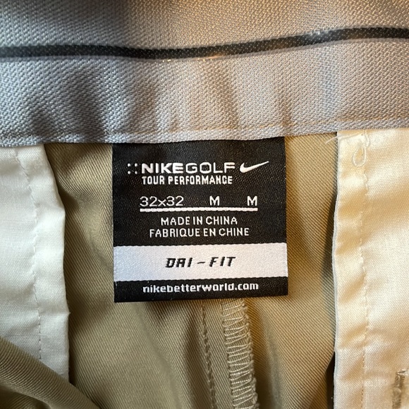 Nike Pants - Picture 4 of 4